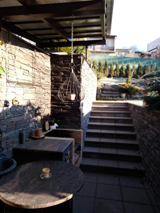 Brezno 2 Izbovy Apartman Sabi Luaran gambar