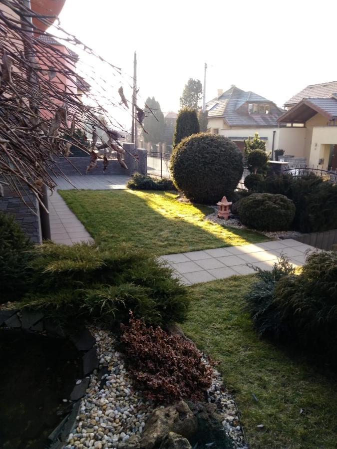 Brezno 2 Izbovy Apartman Sabi Luaran gambar